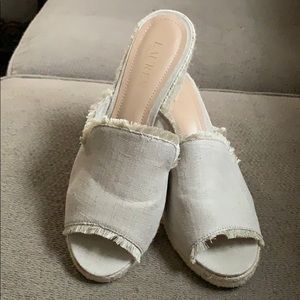 Women’s slides only worn twice